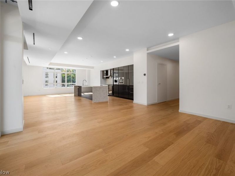 22700 Lake Road , Unit 205, Rocky River, OH 44116 Photo 7