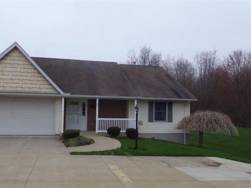 290 Park Place Drive , Wadsworth, OH 44281 Photo 2