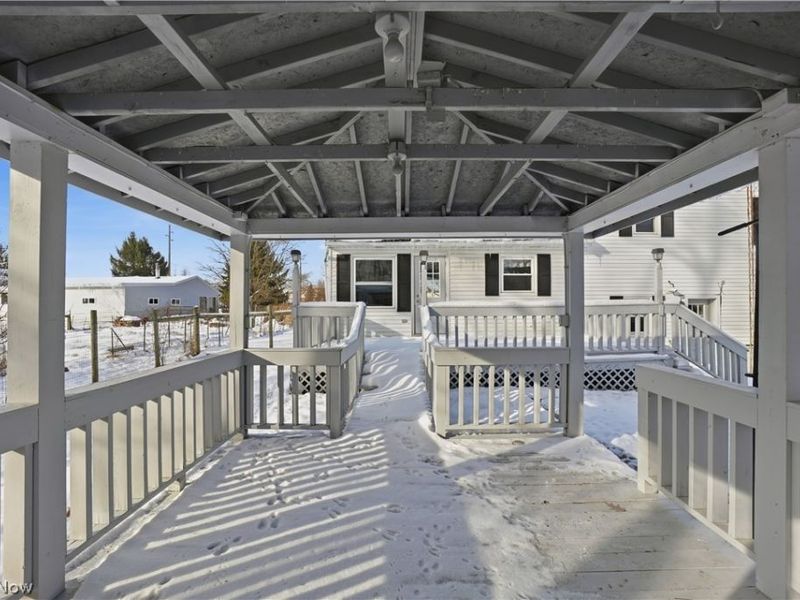 15791 Madison Road , Middlefield, OH 44062 Photo 8