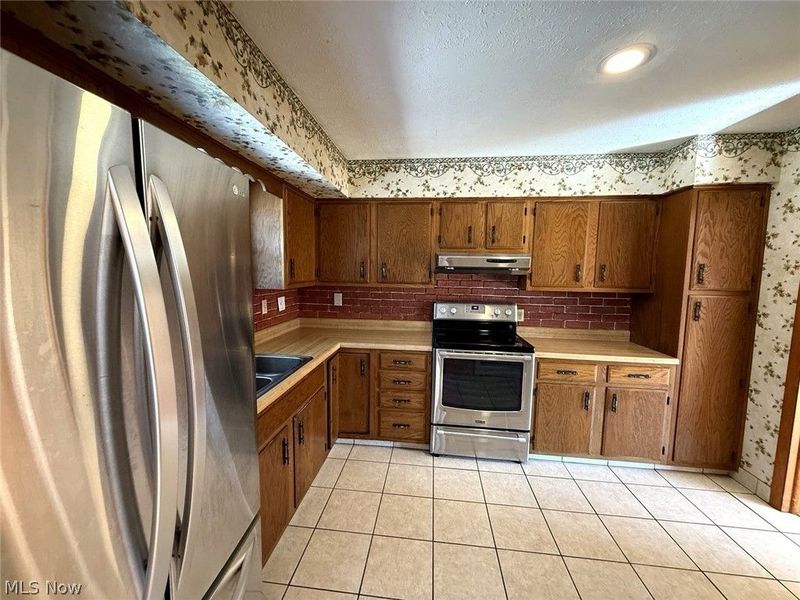 8930 Crackel Road , Chagrin Falls, OH 44023 Photo 11