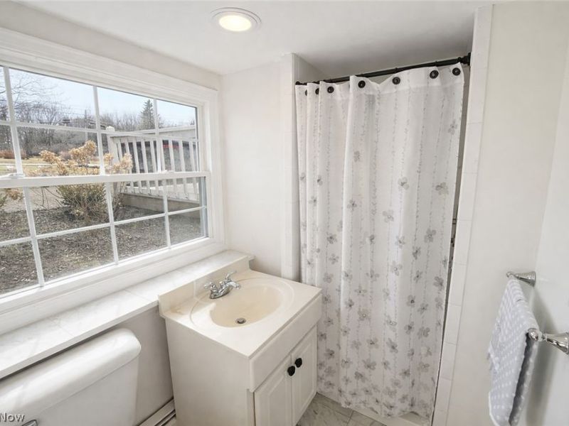 8930 Crackel Road , Chagrin Falls, OH 44023 Photo 24