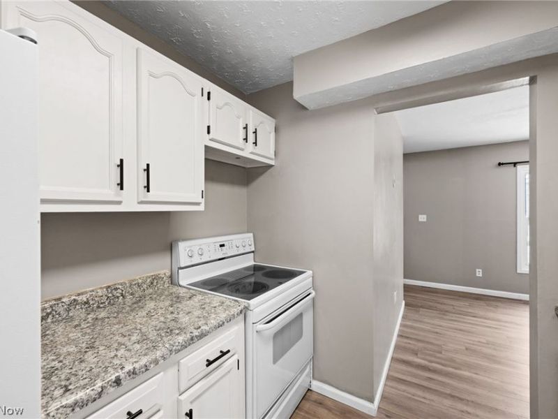 10540 Ravenna Road , Unit 9, Twinsburg, OH 44087 Photo 14