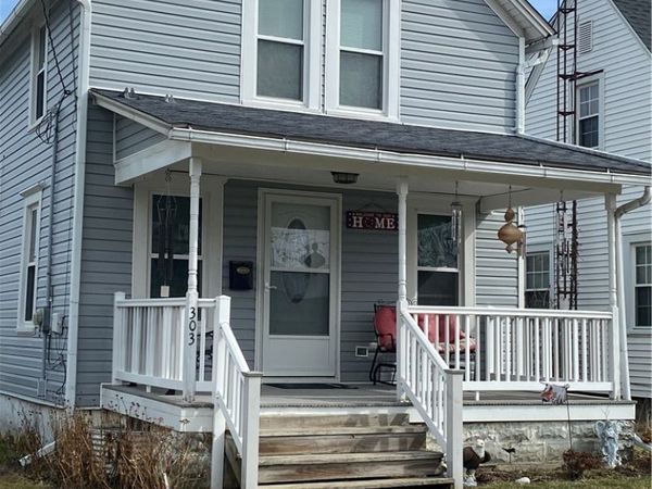303 Indiana Avenue , Lorain, OH 44052