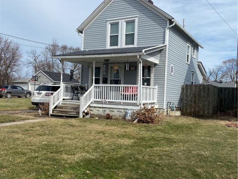 303 Indiana Avenue , Lorain, OH 44052 Photo 2