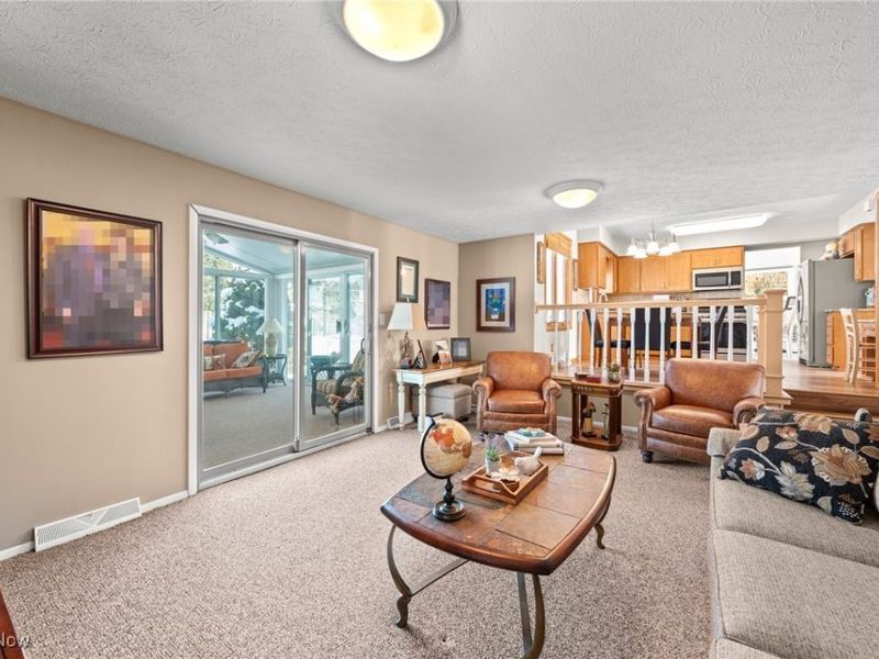 5991 Cantwell Drive , Mayfield Heights, OH 44124 Photo 17