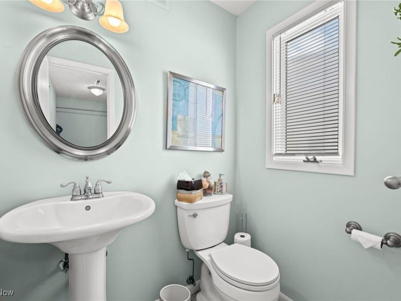 5991 Cantwell Drive , Mayfield Heights, OH 44124 Photo 20