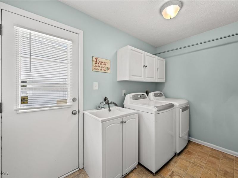 5991 Cantwell Drive , Mayfield Heights, OH 44124 Photo 21