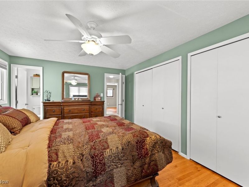 5991 Cantwell Drive , Mayfield Heights, OH 44124 Photo 23