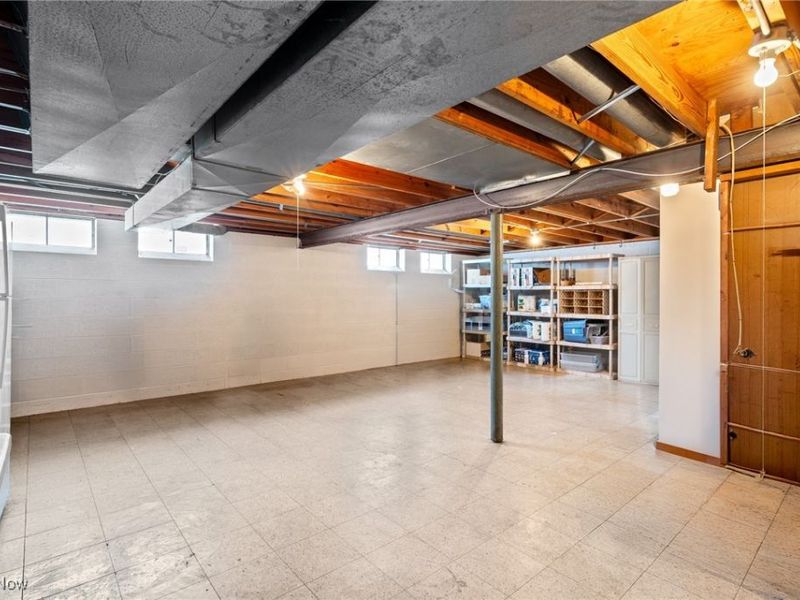 5991 Cantwell Drive , Mayfield Heights, OH 44124 Photo 33