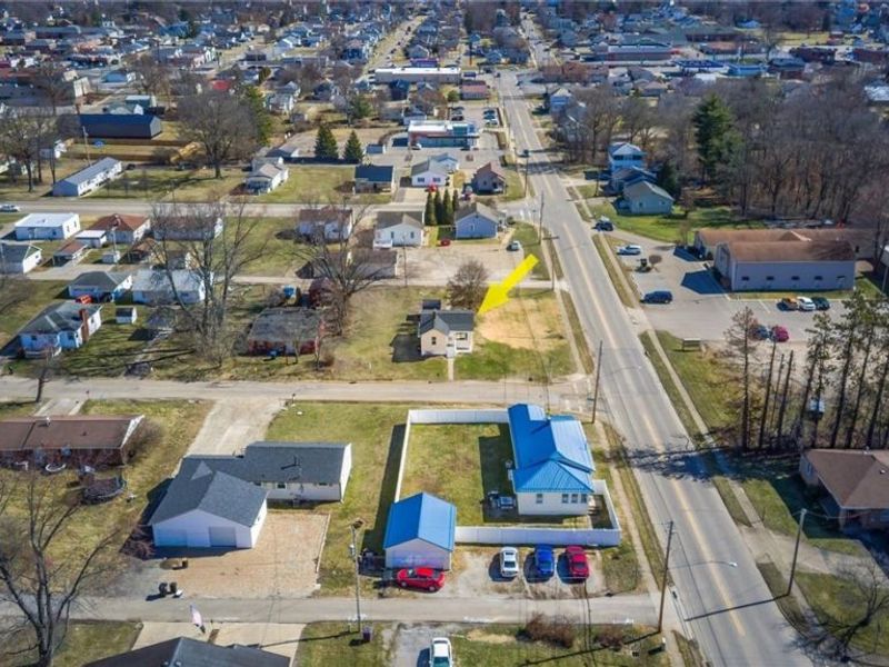 2410 Marion Avenue , Zanesville, OH 43701 Photo 48