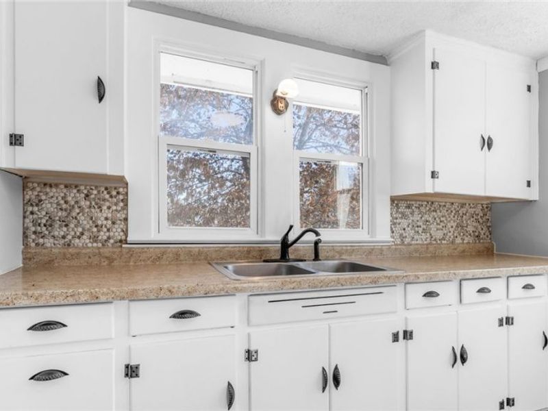 2410 Marion Avenue , Zanesville, OH 43701 Photo 7