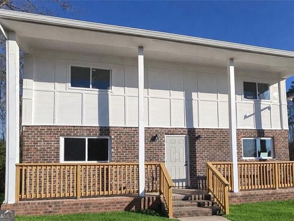 26 Shadow Lane, UNIT A, Carrollton, GA 30117