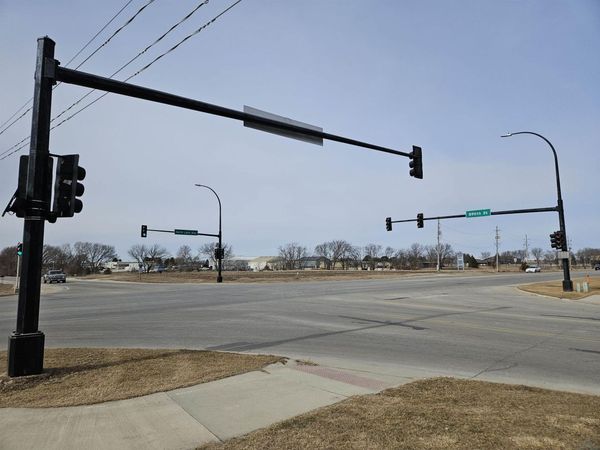 1045 590th, Storm Lake, IA 50588