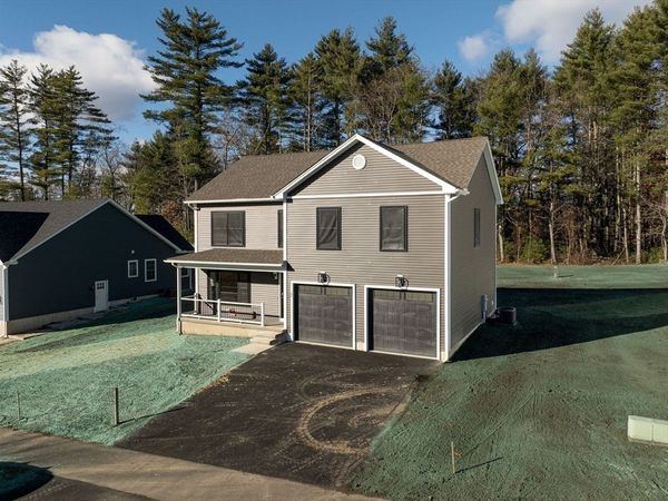 23 High Bluff Rd, Belchertown, MA 01007