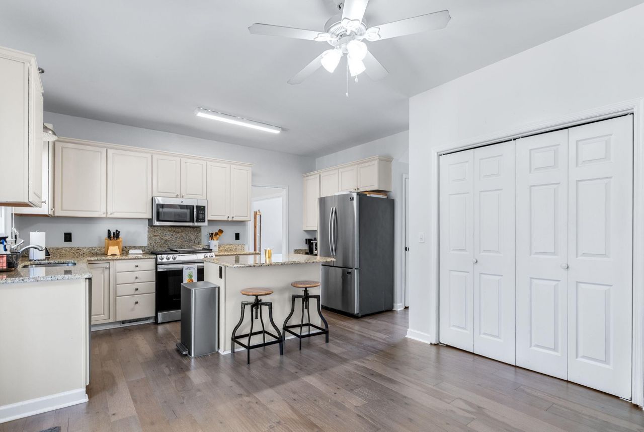 112 N Gateshead Crossing Photo 16