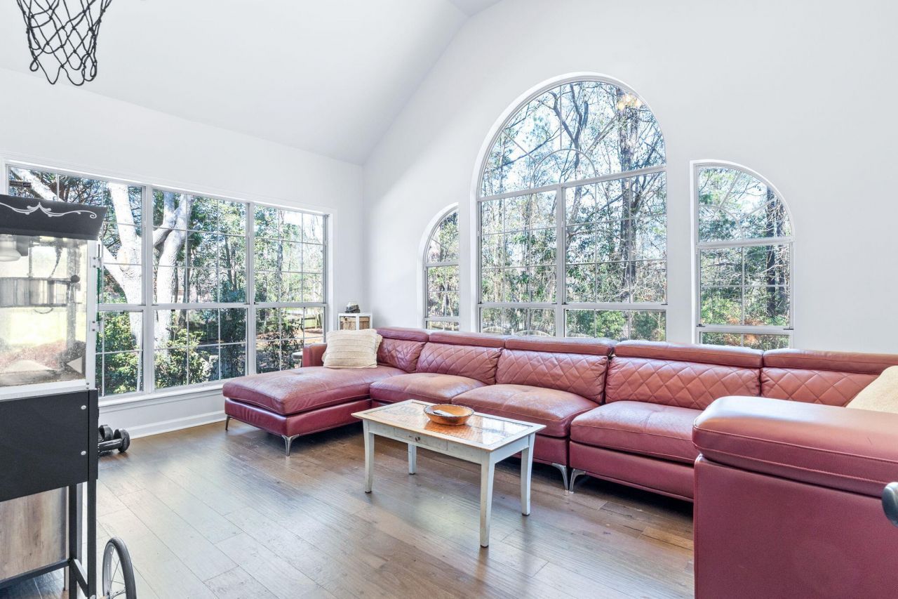 112 N Gateshead Crossing Photo 19