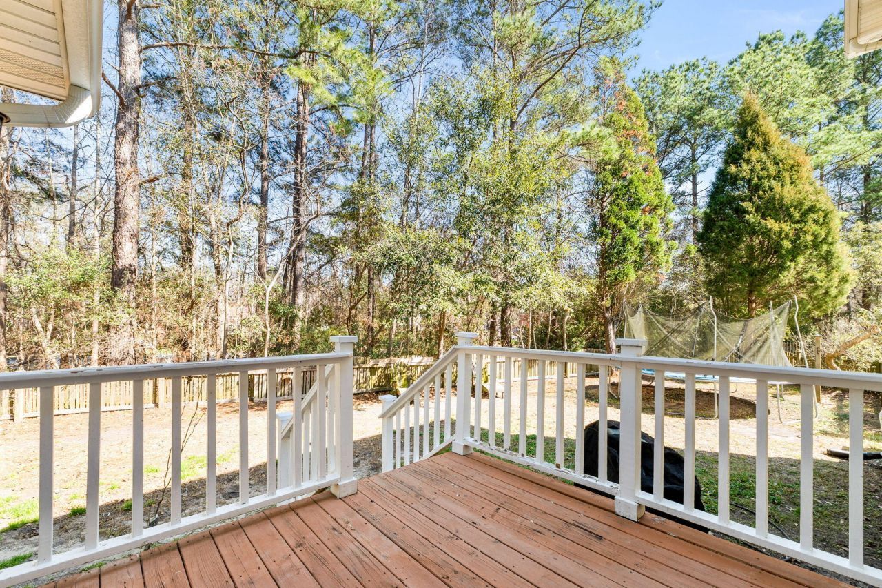 112 N Gateshead Crossing Photo 34