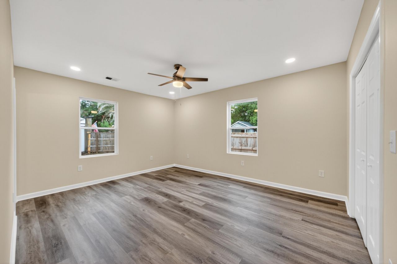 2116 Commander Road Photo 13