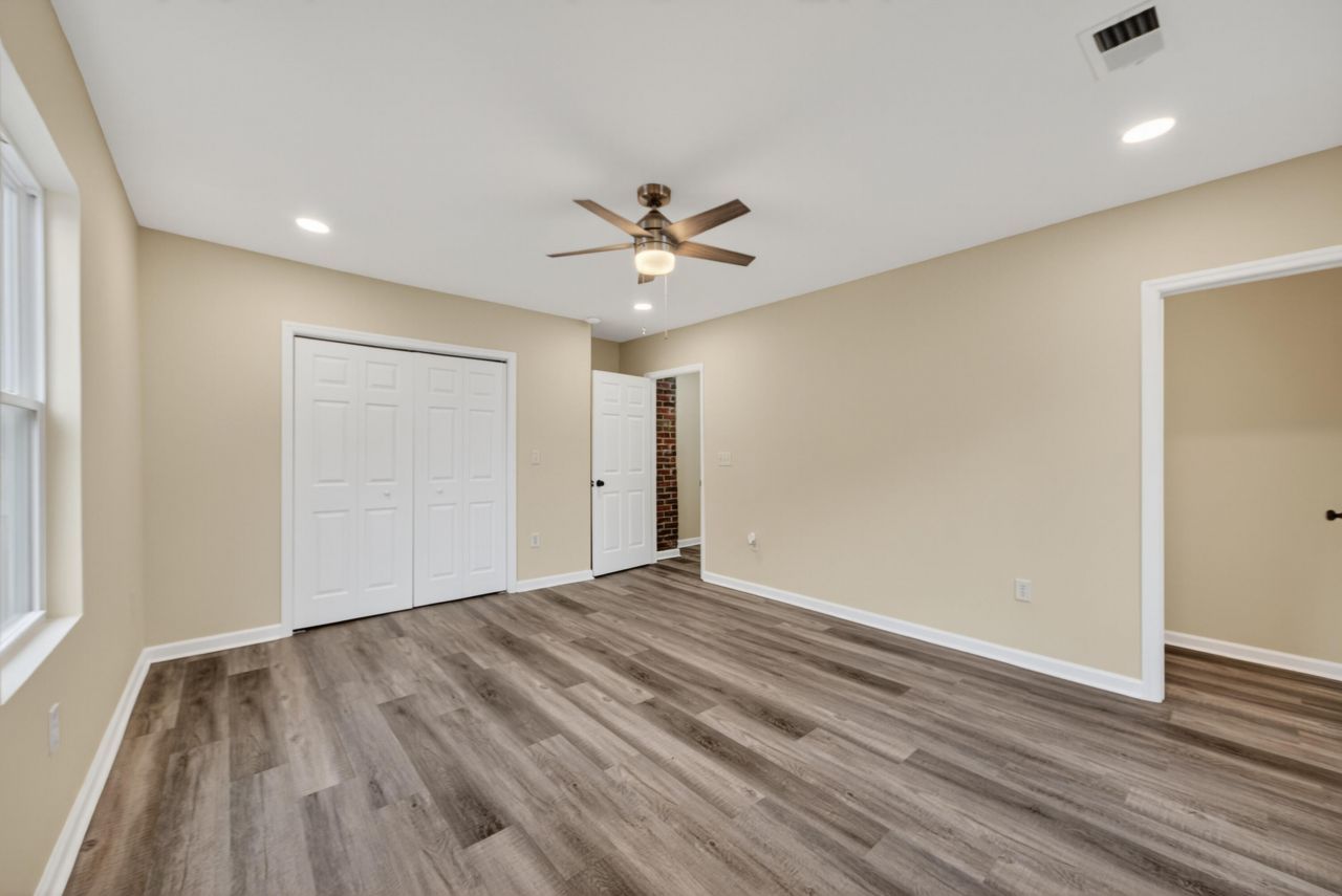 2116 Commander Road Photo 14