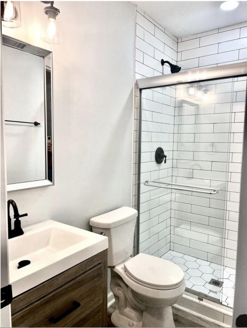 2116 Commander Road Photo 17