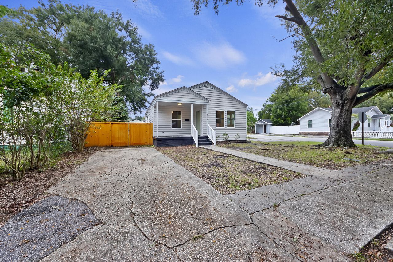 2116 Commander Road Photo 18