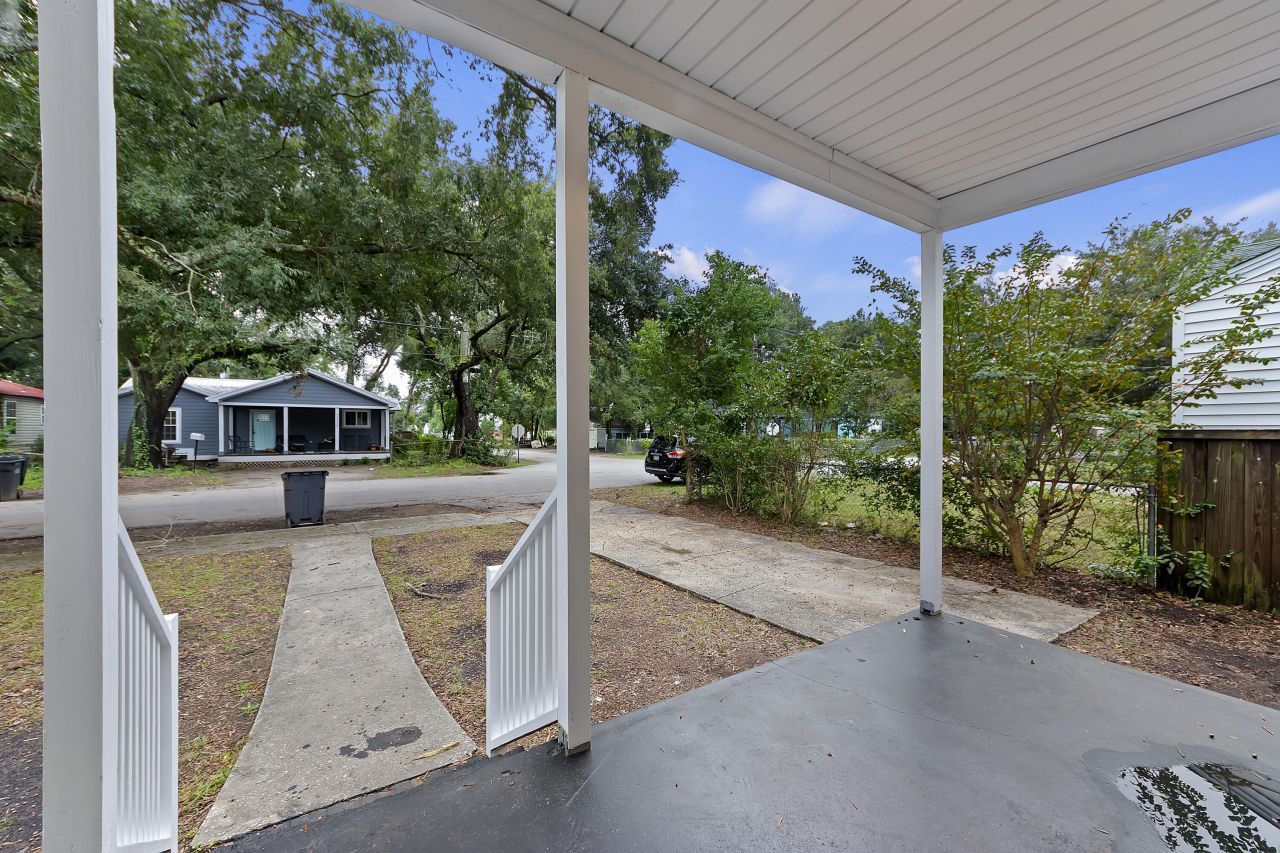 2116 Commander Road Photo 26