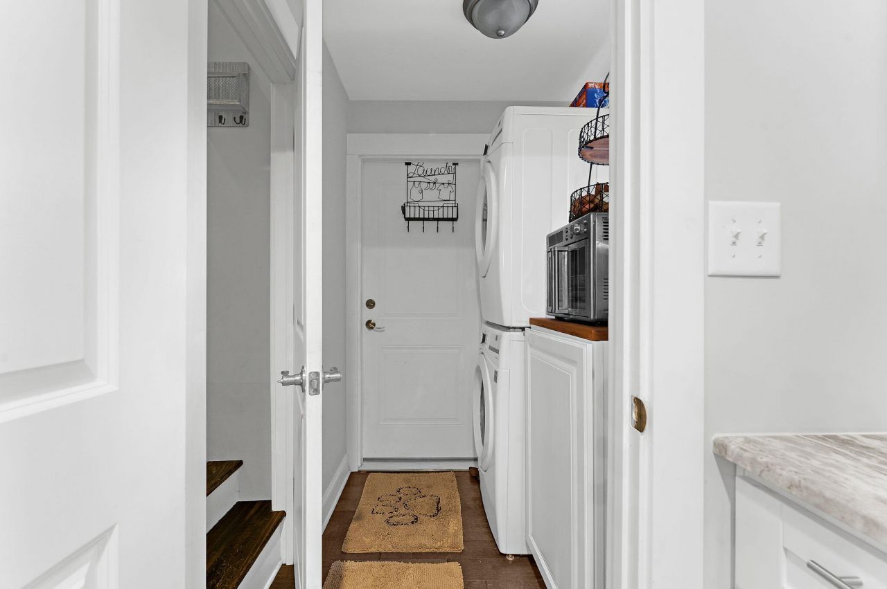 107 Brittany Court Photo 40