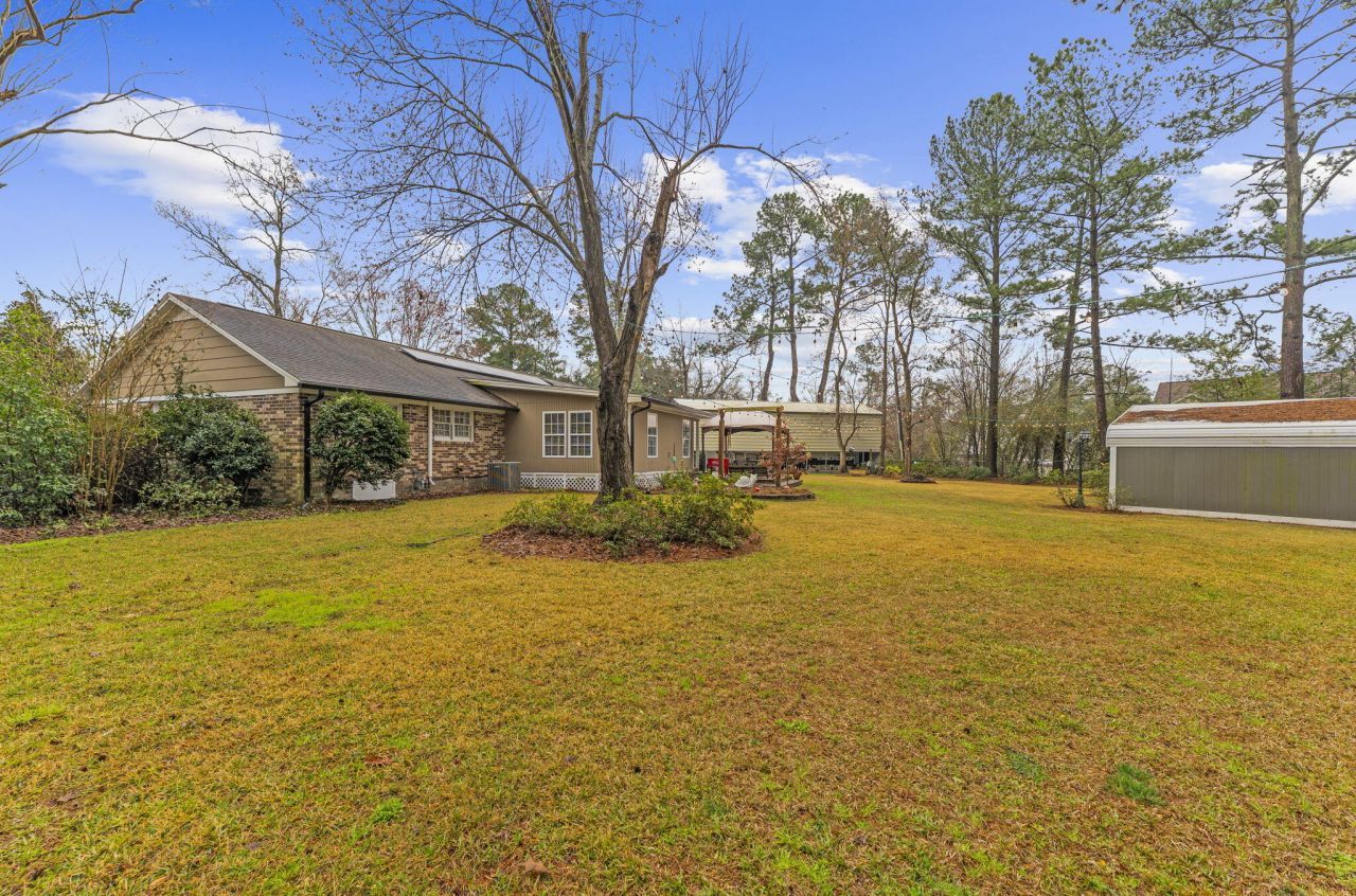 107 Brittany Court Photo 47