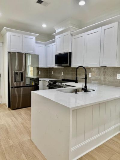 2033 Beech Avenue Photo 8