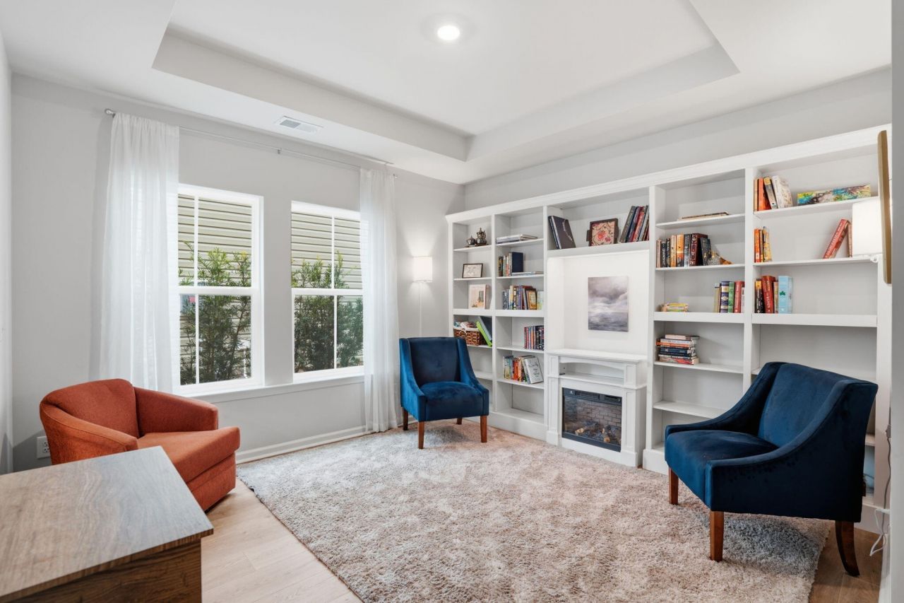 84 Red Bluff Street Photo 16