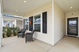 84 Red Bluff Street photo 4