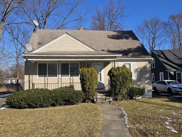16888 Lenore, Detroit, MI 48219