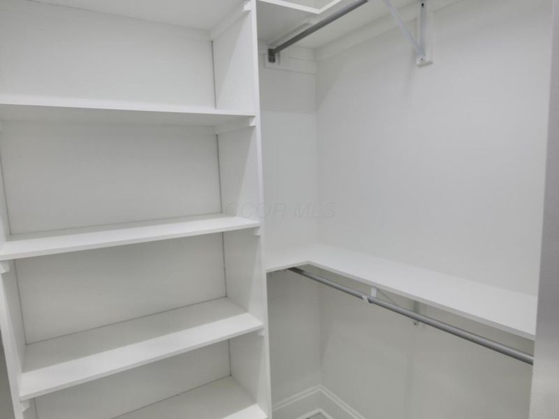 310 E Beck Street , Columbus, OH 43206 Photo 24