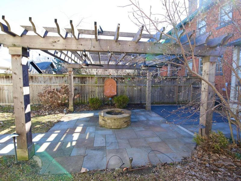 310 E Beck Street , Columbus, OH 43206 Photo 37