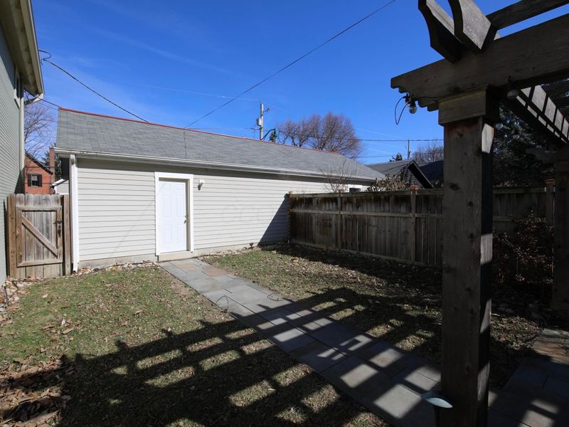 310 E Beck Street , Columbus, OH 43206 Photo 38