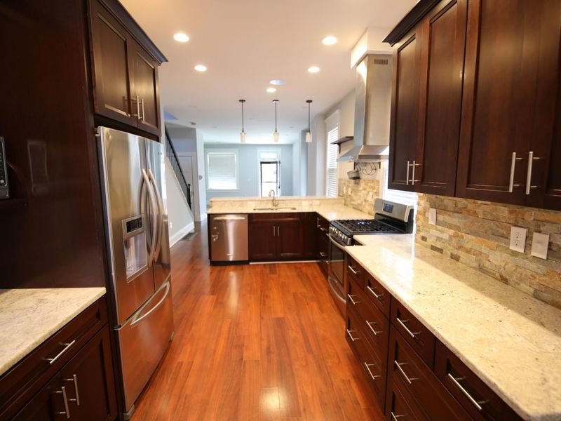 310 E Beck Street , Columbus, OH 43206 Photo 55