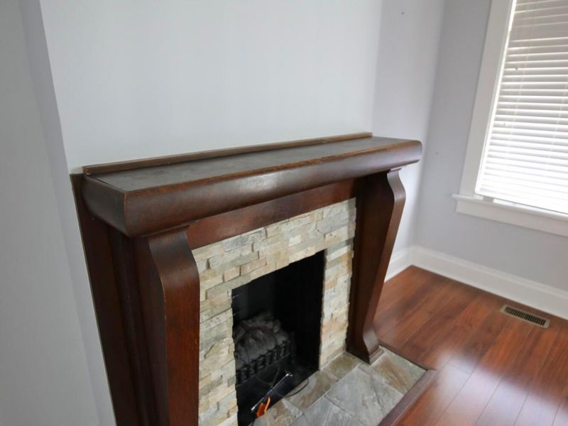 310 E Beck Street , Columbus, OH 43206 Photo 7