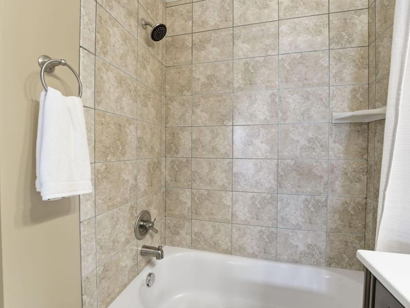 2585 Westmont Boulevard , Upper Arlington, OH 43221 Photo 26