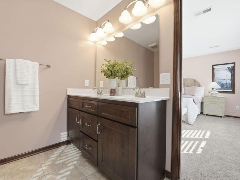 2585 Westmont Boulevard , Upper Arlington, OH 43221 Photo 37