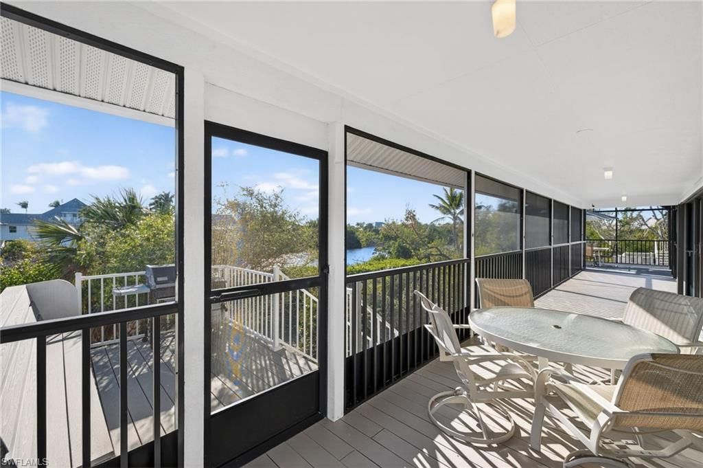 4562 Bowen Bayou Rd, Sanibel, FL 33957 Photo