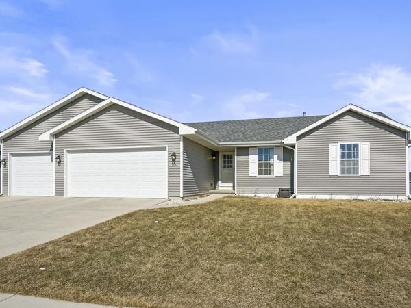 100 E Gailen LANE, Milton, WI 53563