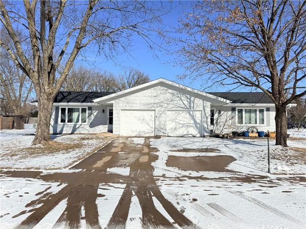 1712/1714 Chumas Drive, Unit 2, Eau Claire, WI 54701