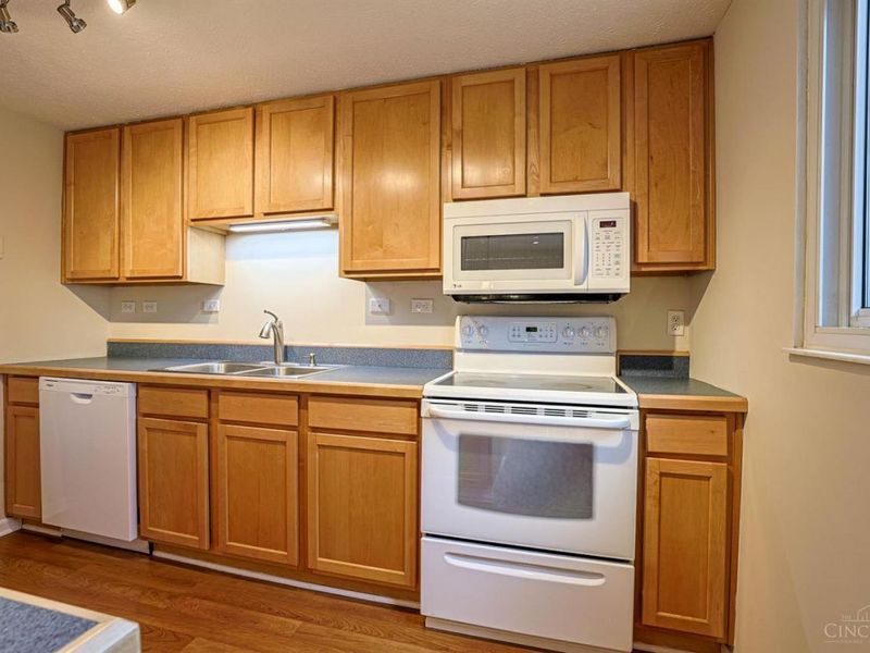 8225 Winding Trail Court, Deerfield Twp., OH 45040 Photo 13