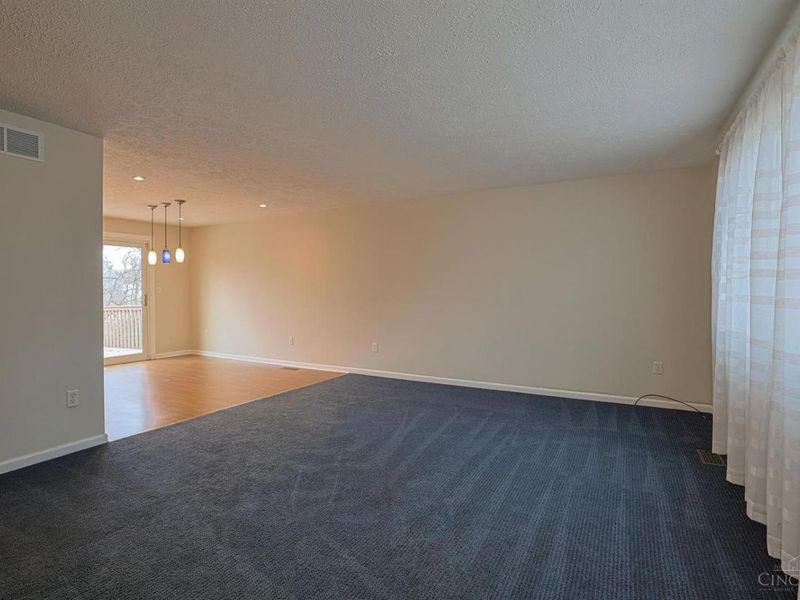 8225 Winding Trail Court, Deerfield Twp., OH 45040 Photo 5