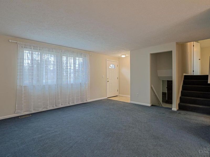 8225 Winding Trail Court, Deerfield Twp., OH 45040 Photo 7