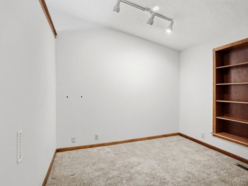 10655 New Biddinger Road, Harrison Twp, OH 45030 Photo 16