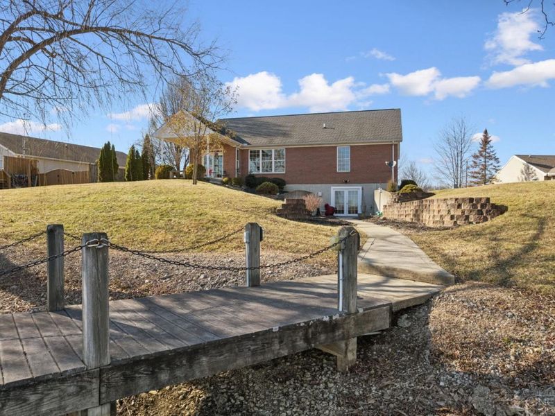 440 Waynoka Drive, Franklin Twp, OH 45171 Photo 11