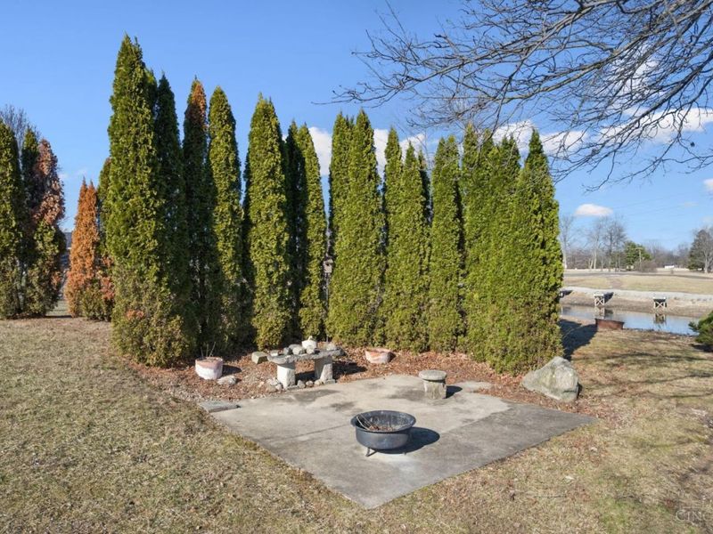 440 Waynoka Drive, Franklin Twp, OH 45171 Photo 12