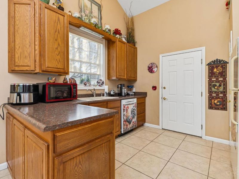 440 Waynoka Drive, Franklin Twp, OH 45171 Photo 21