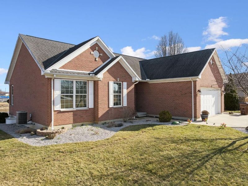 440 Waynoka Drive, Franklin Twp, OH 45171 Photo 3